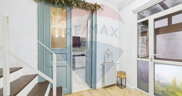 Casă / Vilă cocheta cu 3 camere - de vanzare - zona Bas...