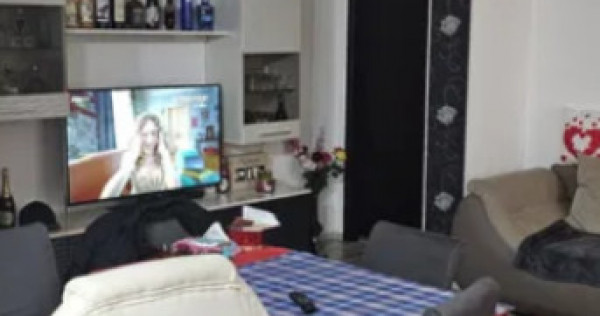 Apartament 3 camere, decomandat - zona Tractorul