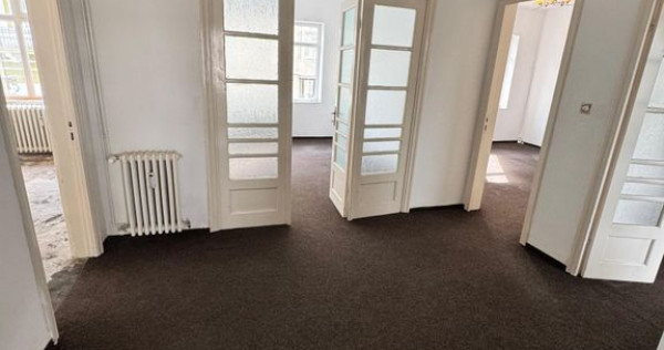 Apartament 4 camere decomandat Ultracentral