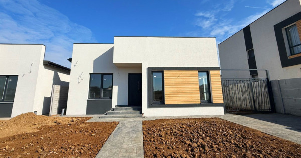 Casa Individuala Moderna / 4 Camere / 2 Bai / Teren 330 mp