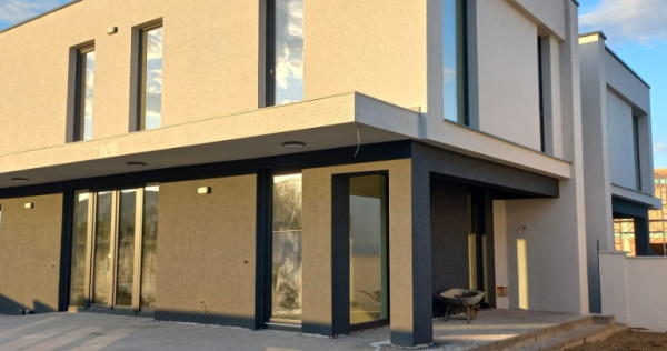 Casa moderna tip vilă în Alba Iulia – zona Schit/Mamut str Sliven