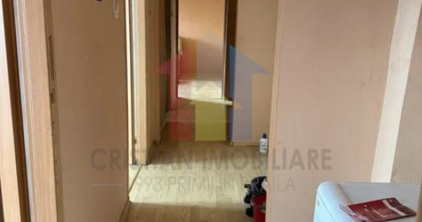 Posibilitate rate! 3 cam. confort 1 decomandat la pret de 2