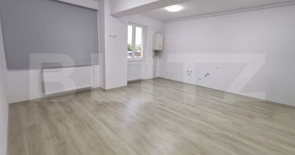 Apartament 2 camere ,loc de parcare + boxa , zona 9 mai