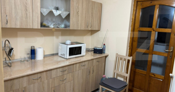Apartament 3 camere cu garaj sub bloc, Dumbrava Nord