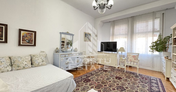 Apartament spatios, etaj intermediar, langa Colegiul Bana...