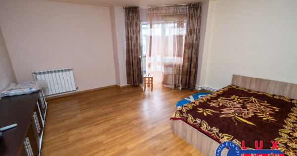 ID 377 Apartament 3 camere de inchiriat *Str Victoriei