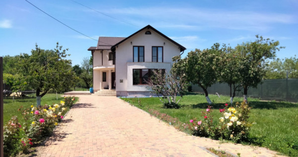 Vila cu teren 2.200 mp, sat Tăriceni-comuna Șirna