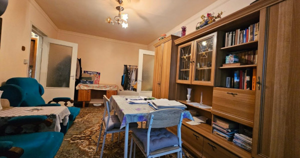 Apartament 2 camere,etaj 2 ,Bulevardul Nicolae Balcescu