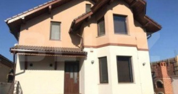 Casa moderna, 5 camere, 230 mp, zona Ford