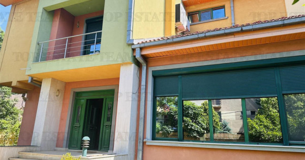 SUPER PROPIETATE, vila 709 mp construiti, teren 1213 mp, cu