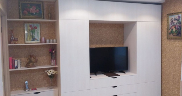 Garsoniera de inchiriat in zona Victoriei