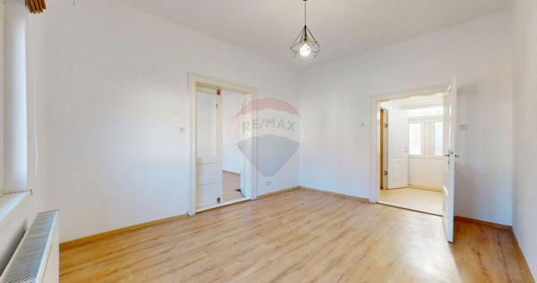 Birouri de &icirc;nchiriat &icirc;n Brașov, strada Aurel Vlaicu, t...