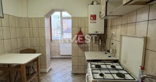 Apartament de vanzare, 3 camere, zona Pacurari - Toma Cozma,