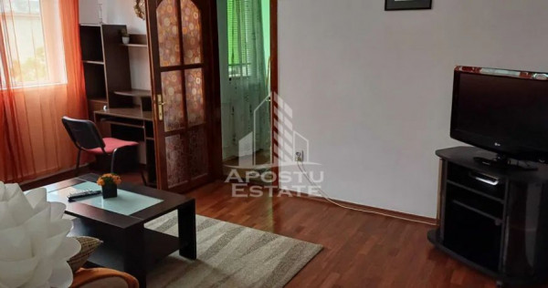 Apartament cu 2 camere, etaj 4 cu acoperis, zona Dacia