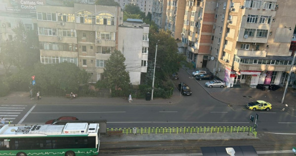 3 camere decomandat zona Gara Mare Bacinschi,et intermediar,lift,CT