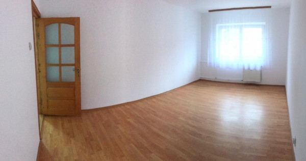 Apartament 2 camere decomandat Obcini