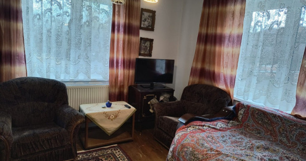 Vânzare casă cu teren de 3600 mp – Miercurea Sibiului