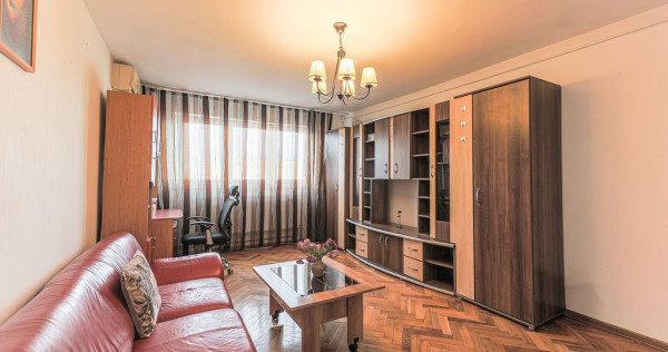 Apartament 2 camere, decomandat, 64 mp, etaj 4/4