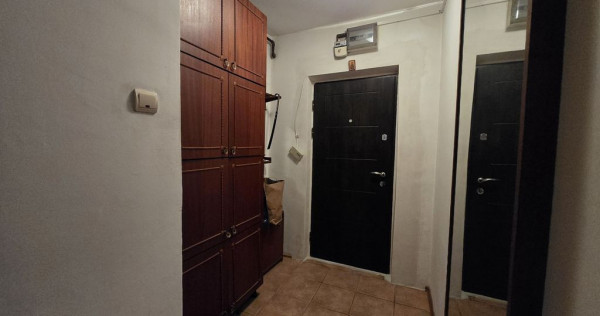 Apartament 3 camere decomandat 70mp Toporasi - Prelungire...