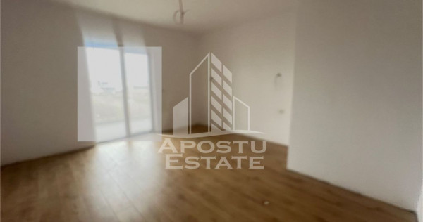 Duplex modern Covaci cu curte de 370 mp