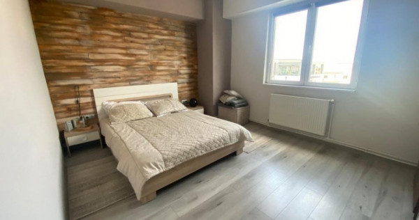 Apartament 2 camere decomandate, zona Mihai Viteazu