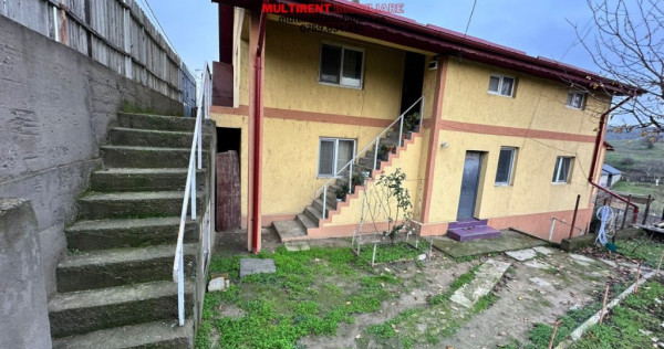 De vanzare Vila D+P+M - cartier Sud Vii -teren proprietate!