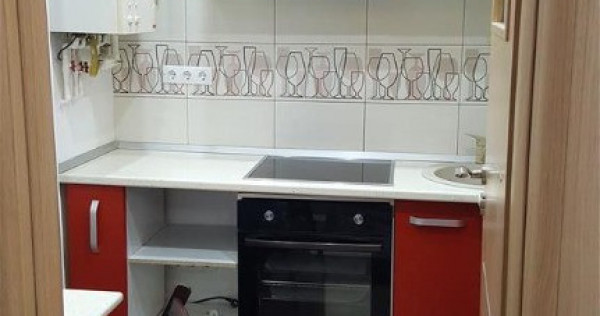 Garsoniera zona Vacaresti