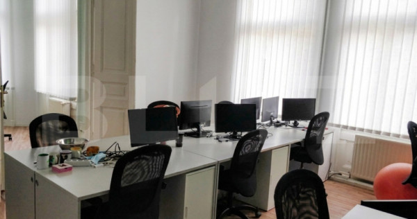Birouri 220 mp &icirc;n clădire istorică, Ultracentral | 5 &icirc;nc