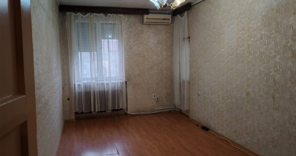 Apartament 3 camere-cvartal Onesti