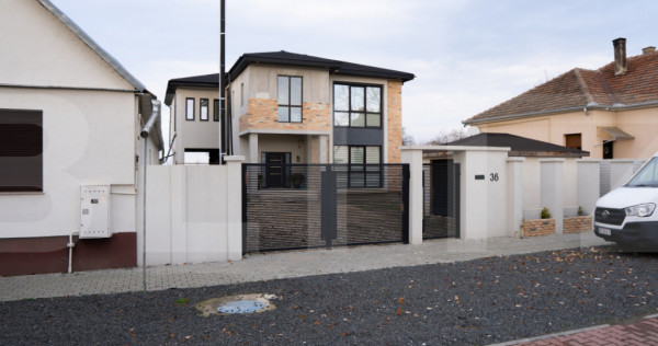 Vilă Exclusivistă &icirc;n Vladimirescu, Construcție Premium,