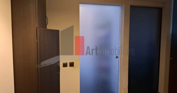 Vânzare apartament 3 camere Obregia