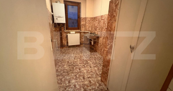 Apartament cu 2 camere, 37 mp, cu balcon și centrală
