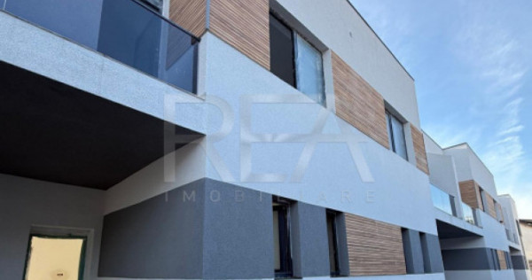 Ansamblu de Vile Premium cu Acces Imediat la Metrou