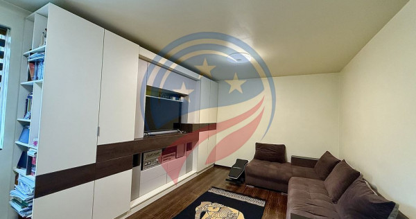 Casă de vânzare – Bld. Nicolae Romanescu, Craiova