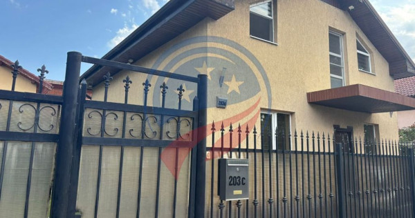 Casă de v&acirc;nzare &ndash; Bld. Nicolae Romanescu, Craiova