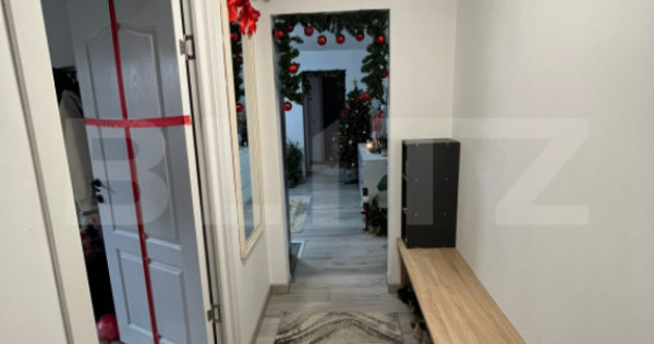 Apartament renovat, decomandat, 2 camere, zona Micro 3