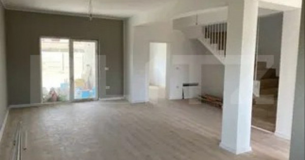 Casa Duplex modern Mosnita Noua, iesirea spre Timisoara