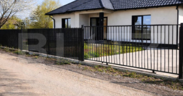 Casa plan parter, 3 camere, teren 350 mp, zona Visani