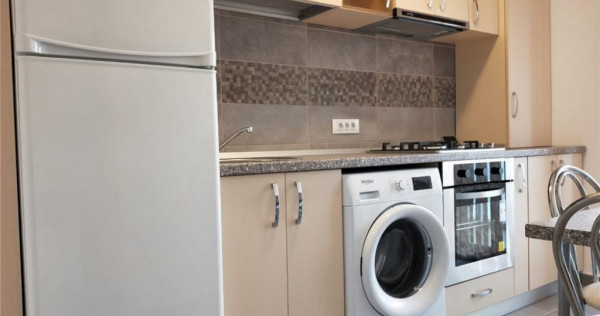 2 camere zona Alba Iulia