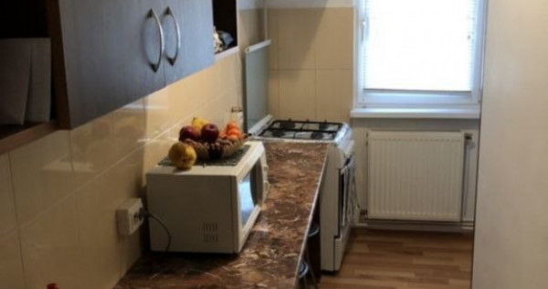 Garsoniera zona Lujerului