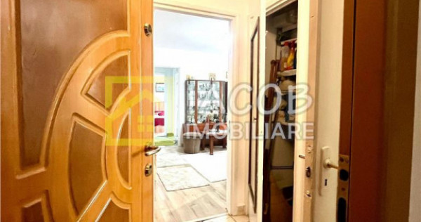 Apartament cu doua camere semidecomandate, zona Aviatori, Ba