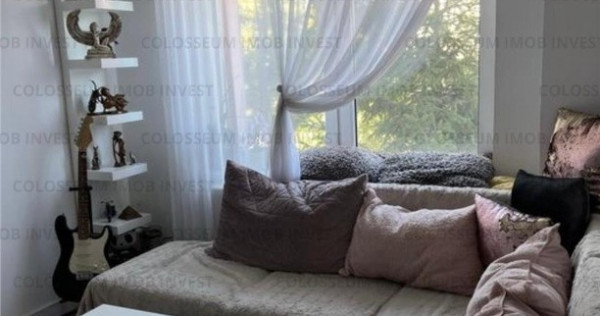 Apartament 4 camere, decomandat - zona Tractorul