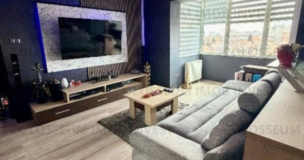 Apartament 2 camere, semidecomandat - zona Tractorul