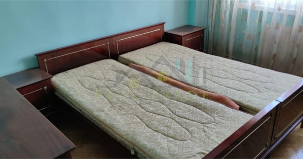 Apartament 3 camere Racadau- Carpatilor