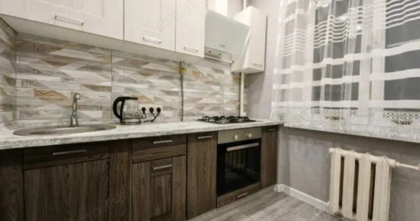 Garsoniera zona 1Decembrie