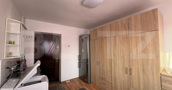 Garsoniera de vanzare, 13 mp, zona Take Ionescu - Facultatea