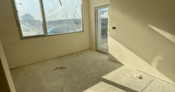 Apartament 3 came parter bloc nou centru
