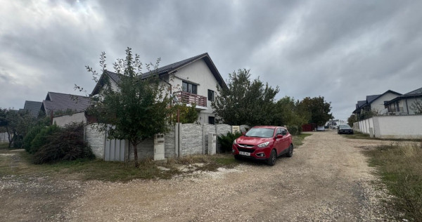 Casa tip duplex P+1E ~ 3 camere 2 bai ~ teren 200mp