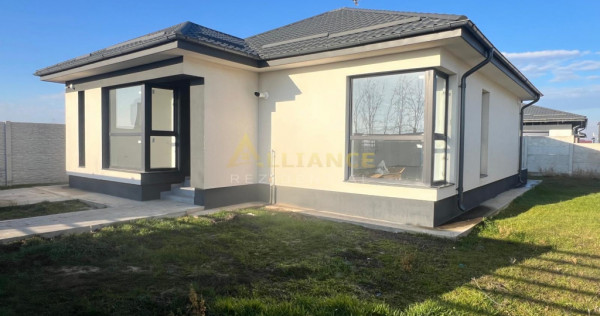 De casa pe parter &ndash; 3 camere, 2 bai, teren 376 mp