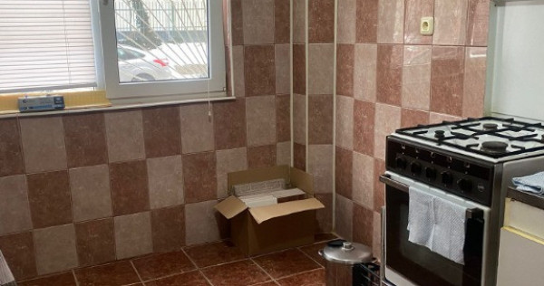 Apartament 2 camere decomandate zona Cet